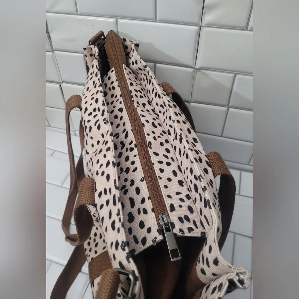 Ladies Large Canvas Laptop Tote Zip Closure Internal Divider Simple Classic Adju